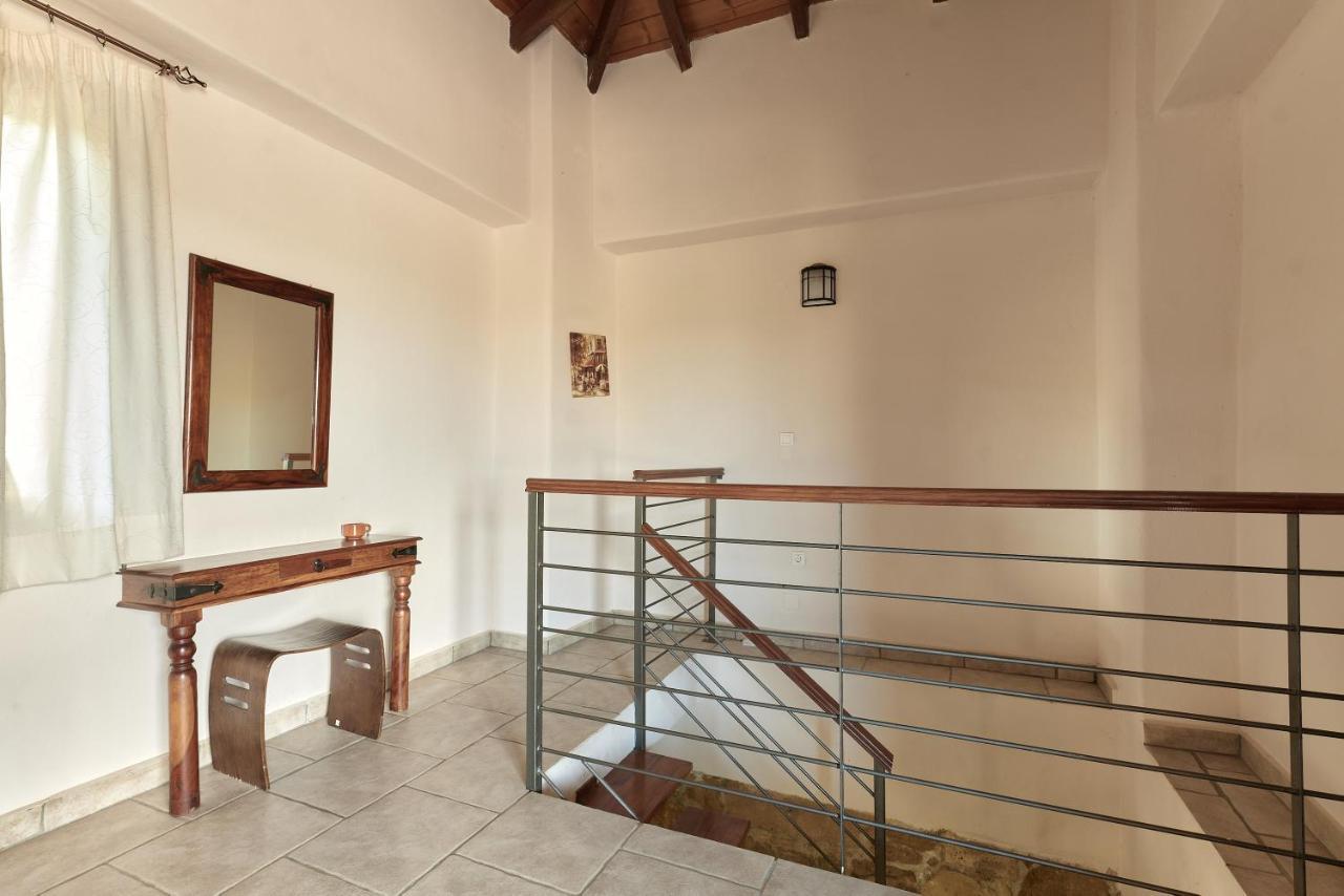 Mouri Villa Mourion  Exterior photo