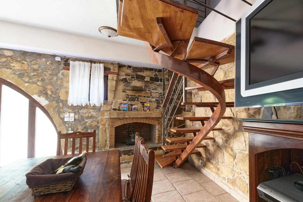 Mouri Villa Mourion  Exterior photo