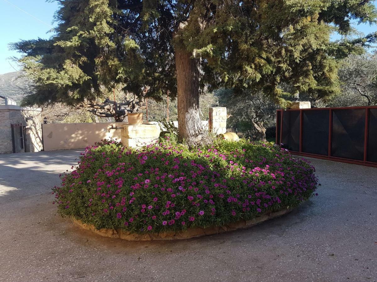 Mouri Villa Mourion  Exterior photo