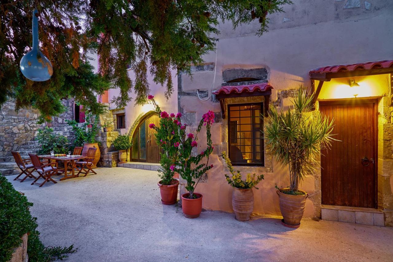Mouri Villa Mourion  Exterior photo